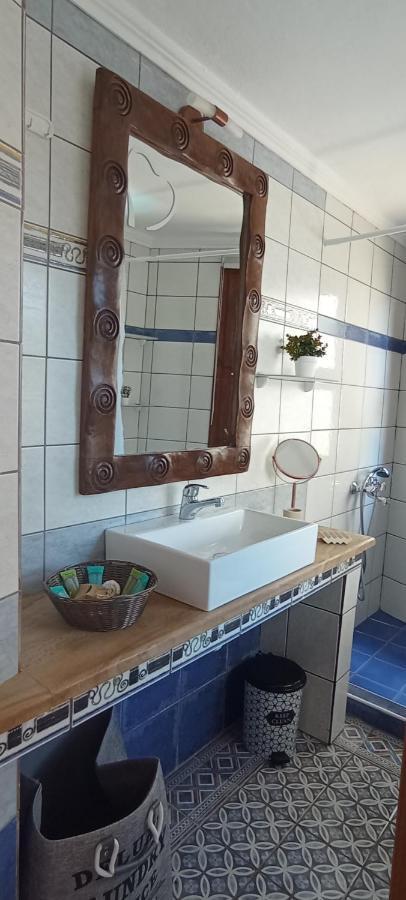 Kosta N'Tina Guest House Лефкада Екстериор снимка